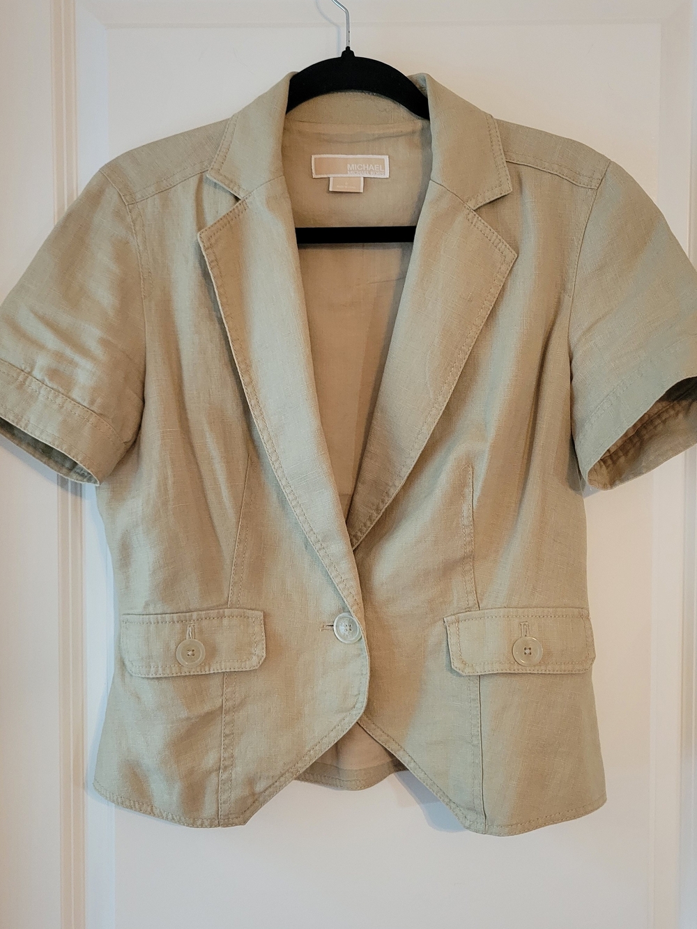 Michael Kors Short-Sleeve Linen Blend Blazer in Light Khaki